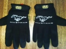 Mustang Gloves