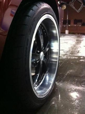 Wheel and Tires Image 
Rear Wheel with 3.5" lip. The overall tire is 10.91 inches wide.