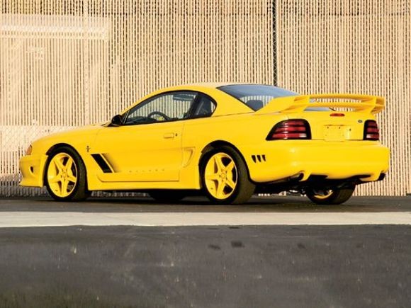 mump 0605 01z 1994 ford mustang saleen rear view