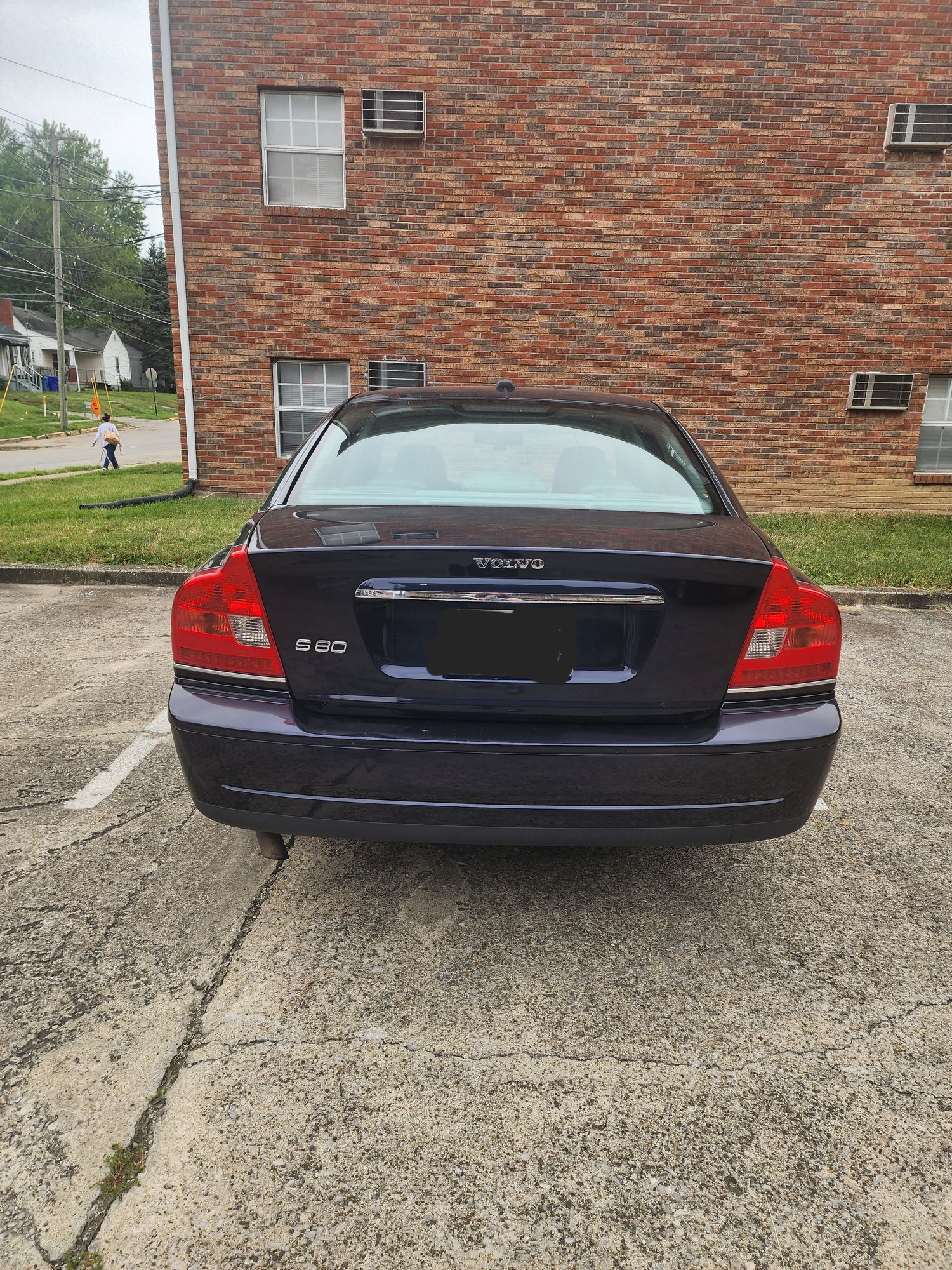 2006 Volvo S80 - 06 Volvo S80 - Good shape, needs fuel pump likely - Used - VIN YV1TS592661439371 - 190,727 Miles - 5 cyl - 2WD - Automatic - Sedan - Blue - Lexington, KY 40508, United States
