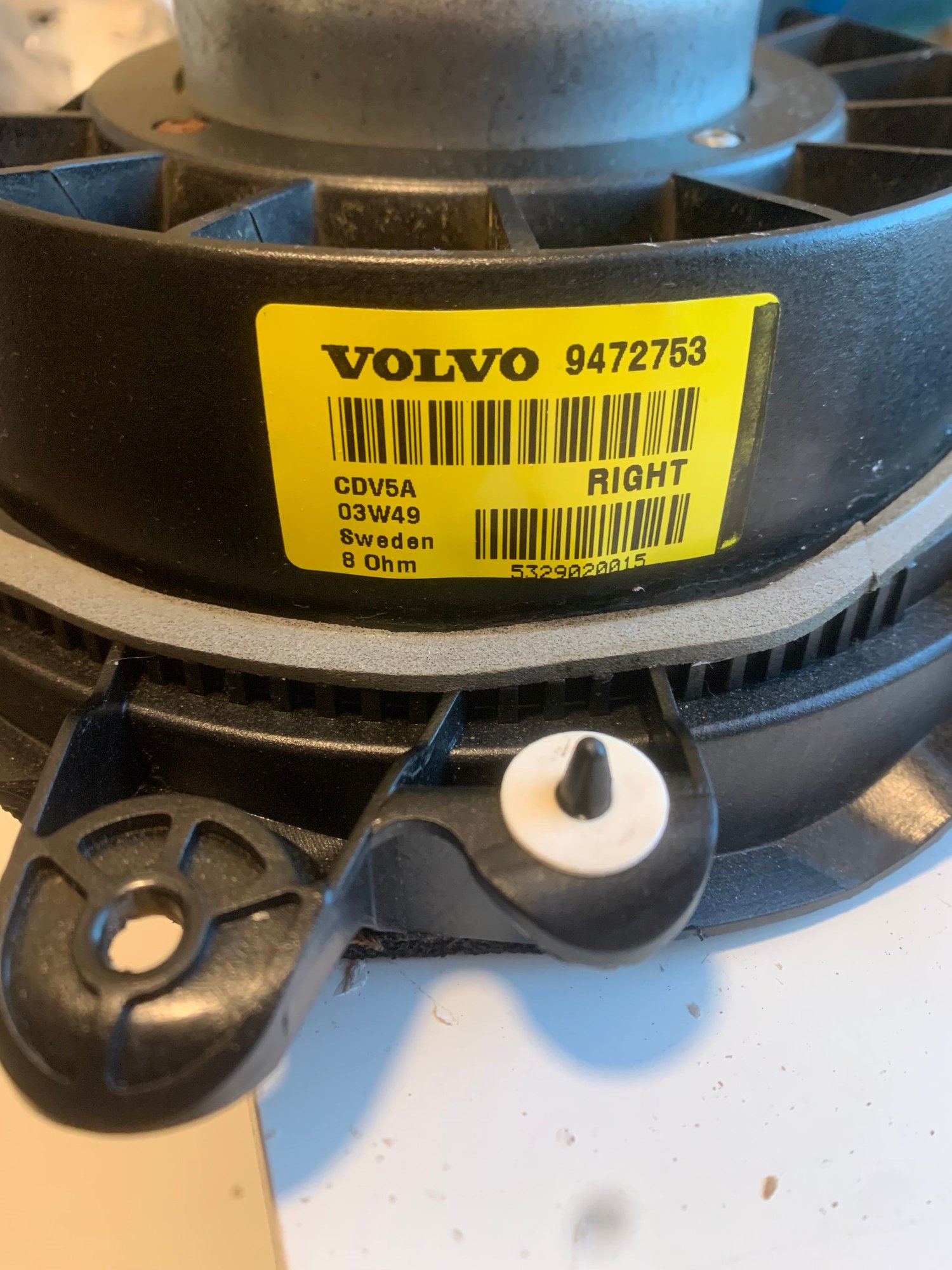 Audio Video/Electronics - 04 V70 “premium” speakers - Used - 2001 to 2004 Volvo V70 - Bridgewater, MA 02324, United States