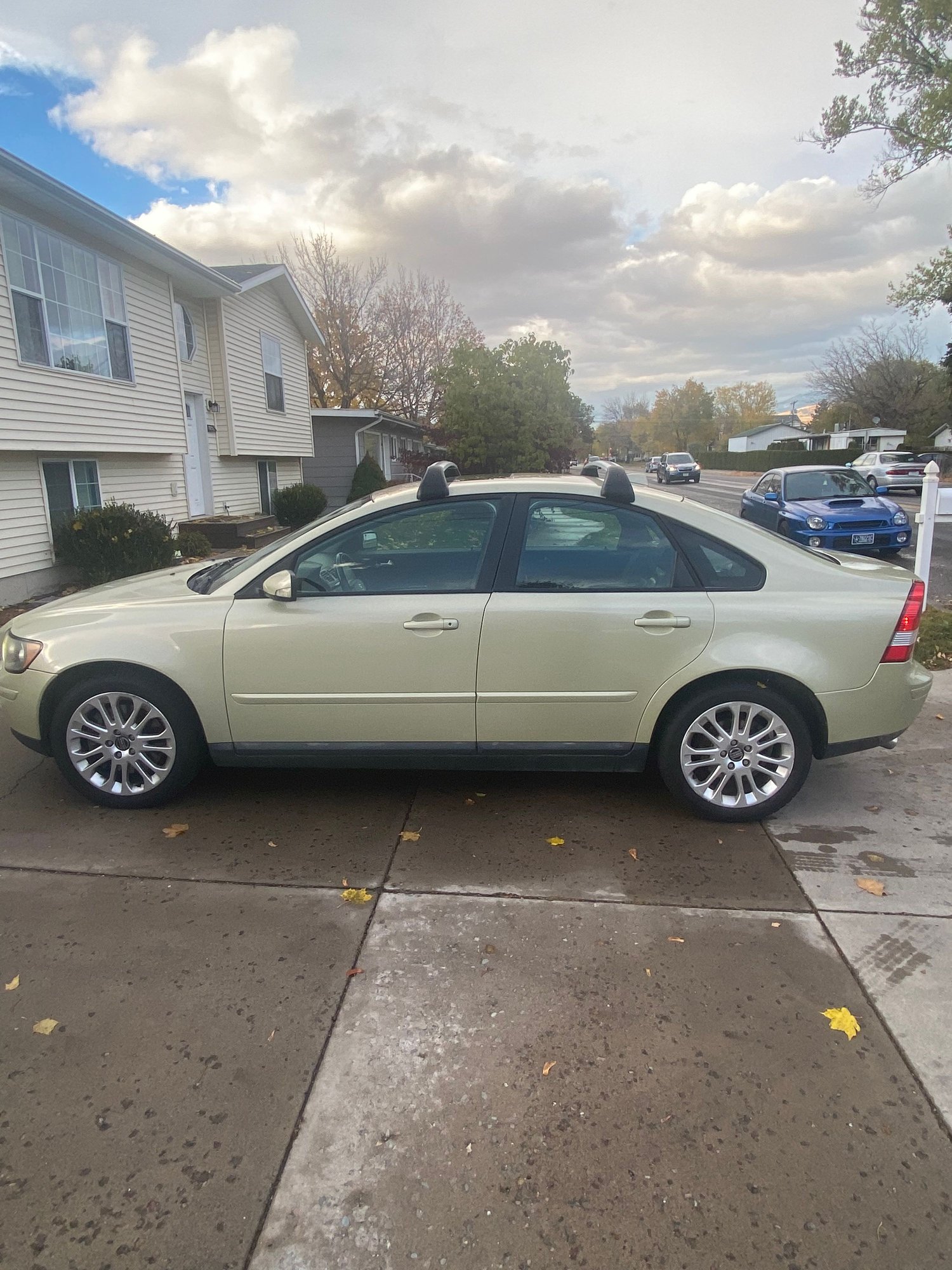 2005 Volvo S40 - 2005 s40 t5 - Used - VIN YV1MH682252081169 - 192,000 Miles - 5 cyl - AWD - Manual - Sedan - Gold - Missoula, MT 59801, United States