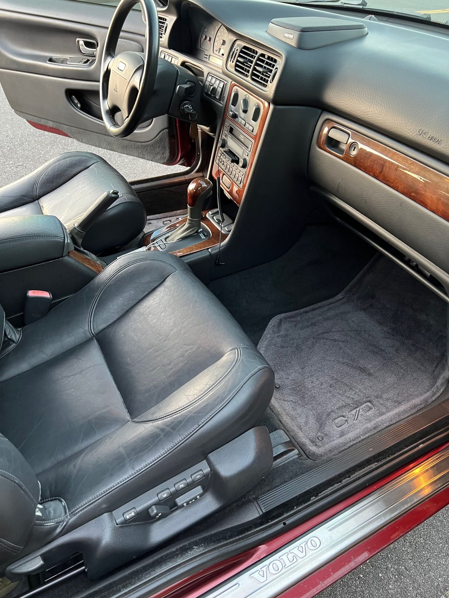 2001 Volvo C70 - 2001 Volvo C70 Coupe HPT, Venetian Red, Charcoal Leather, AT, Unmodified - Used - Ruther Glen, VA 22546, United States