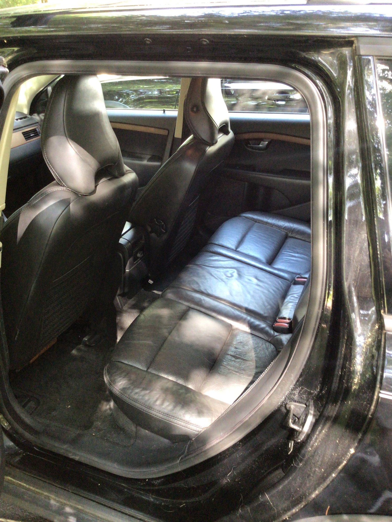 2009 Volvo XC70 - Original owner of 2009 xc70 has to leave the family sadly - Used - Saratoga Springs, NY 12866, United States