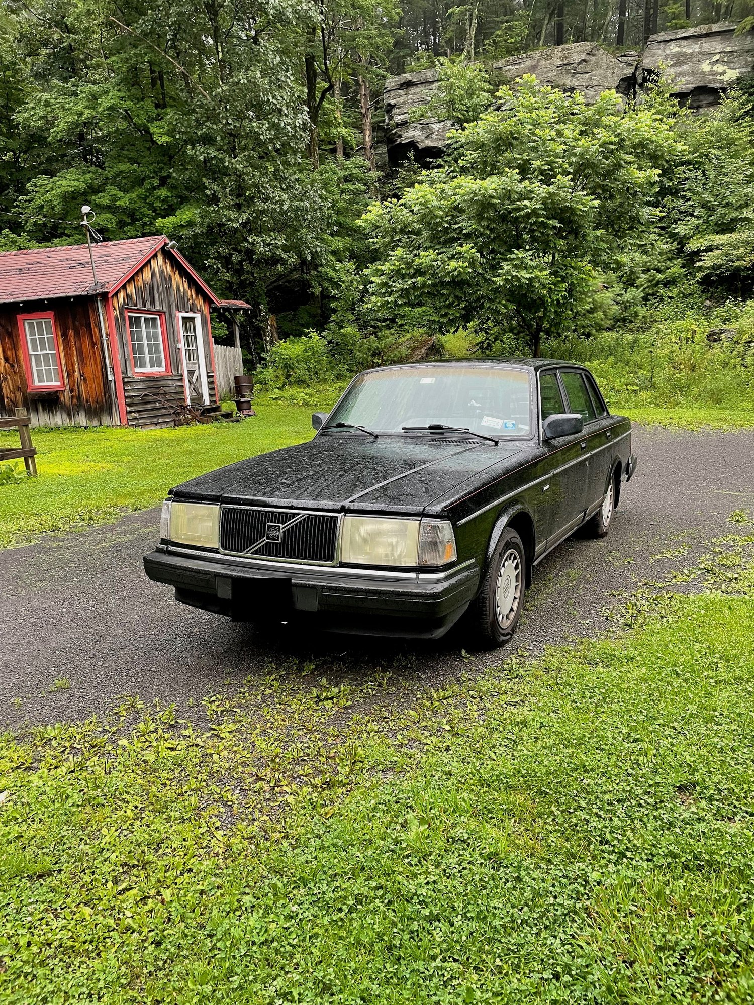1991 Volvo 240 - For Sale: Black 1991 Volvo 240 Sedan - Used - VIN YV1AA8848M1442879 - 131,500 Miles - 4 cyl - 2WD - Automatic - Sedan - Black - Brooklyn, NY 11211, United States