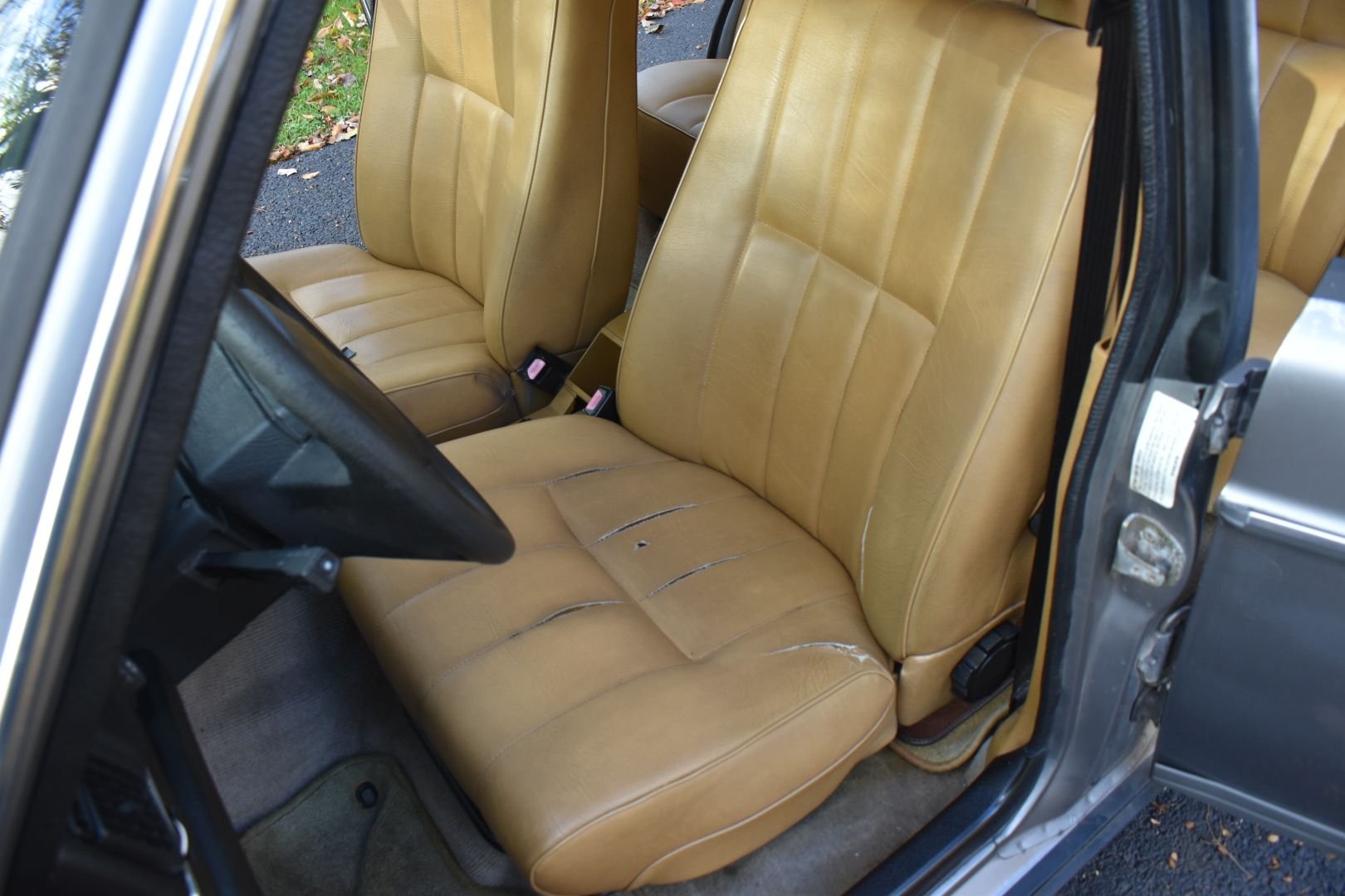 1991 Volvo 240 - 1991 Volvo 240 Wagon, $5k, Ebensburg, PA - Used - VIN YV1AA8859M1894381 - 149,504 Miles - 4 cyl - 2WD - Automatic - Wagon - Gray - Ebensburg, PA 15931, United States