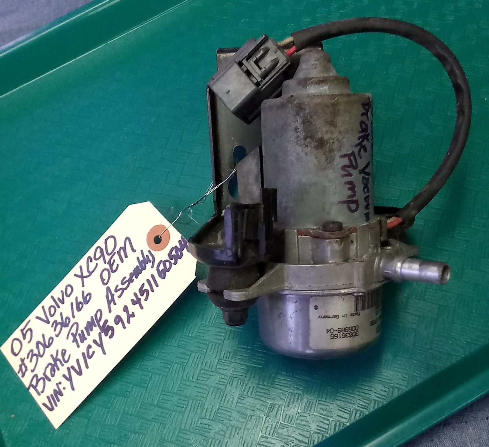 2005 Volvo XC90 - ABS Brake Pump #30636166 - Used - VIN YV1CY592451150504 - SUV - Black - Dallas, TX 75217, United States