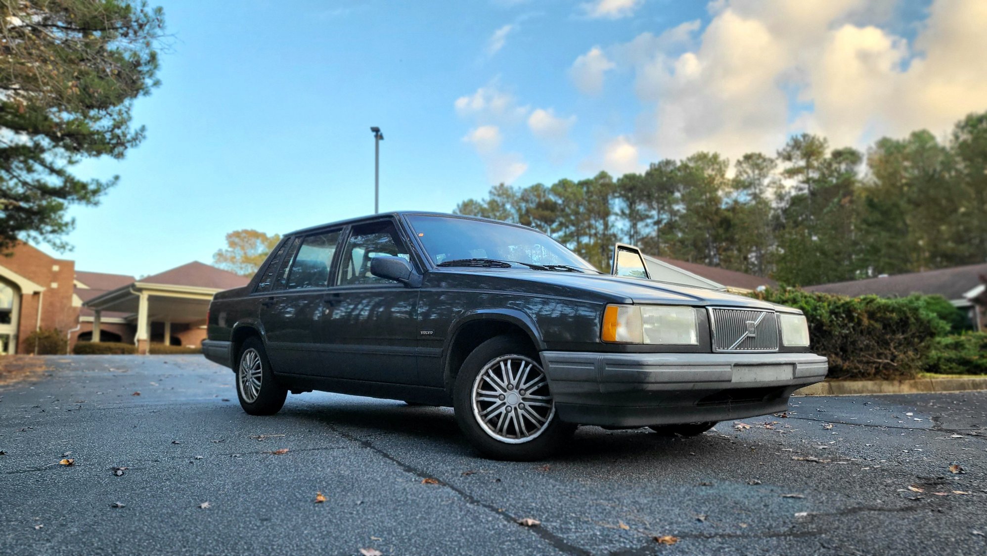1992 Volvo 740 - Daily Driver Ready 1992 Volvo 740! It will defeat the recession! - Used - VIN YV1FA8842M2526812 - 115,120 Miles - 4 cyl - 2WD - Automatic - Sedan - Gray - Atlanta, GA 30318, United States