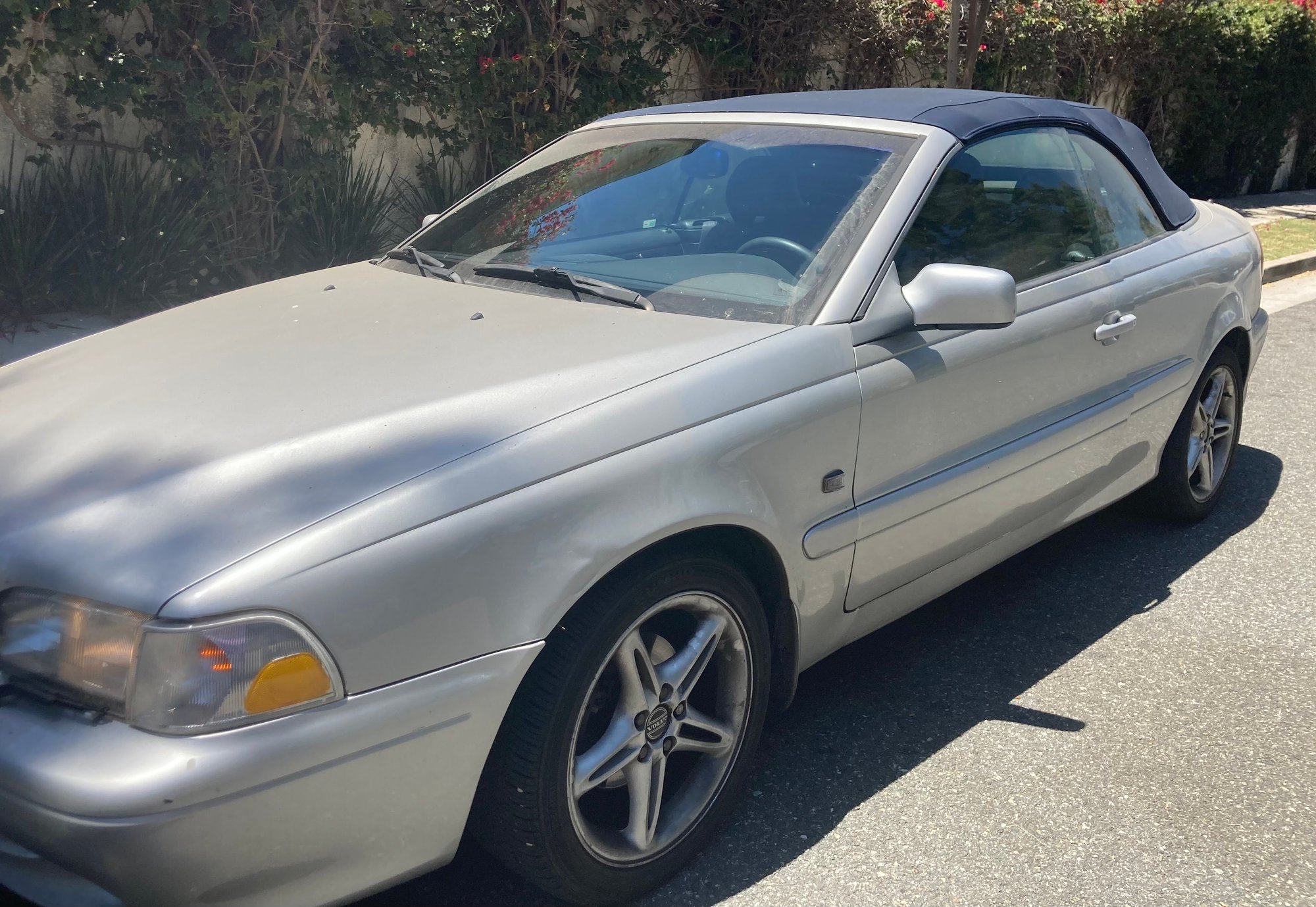 2001 Volvo C70 - Classic 2001 C70 Convertible - Used - VIN YV1NC53D11J018375 - 103,150 Miles - 5 cyl - Automatic - Convertible - Silver - Los Angeles, CA 90405, United States
