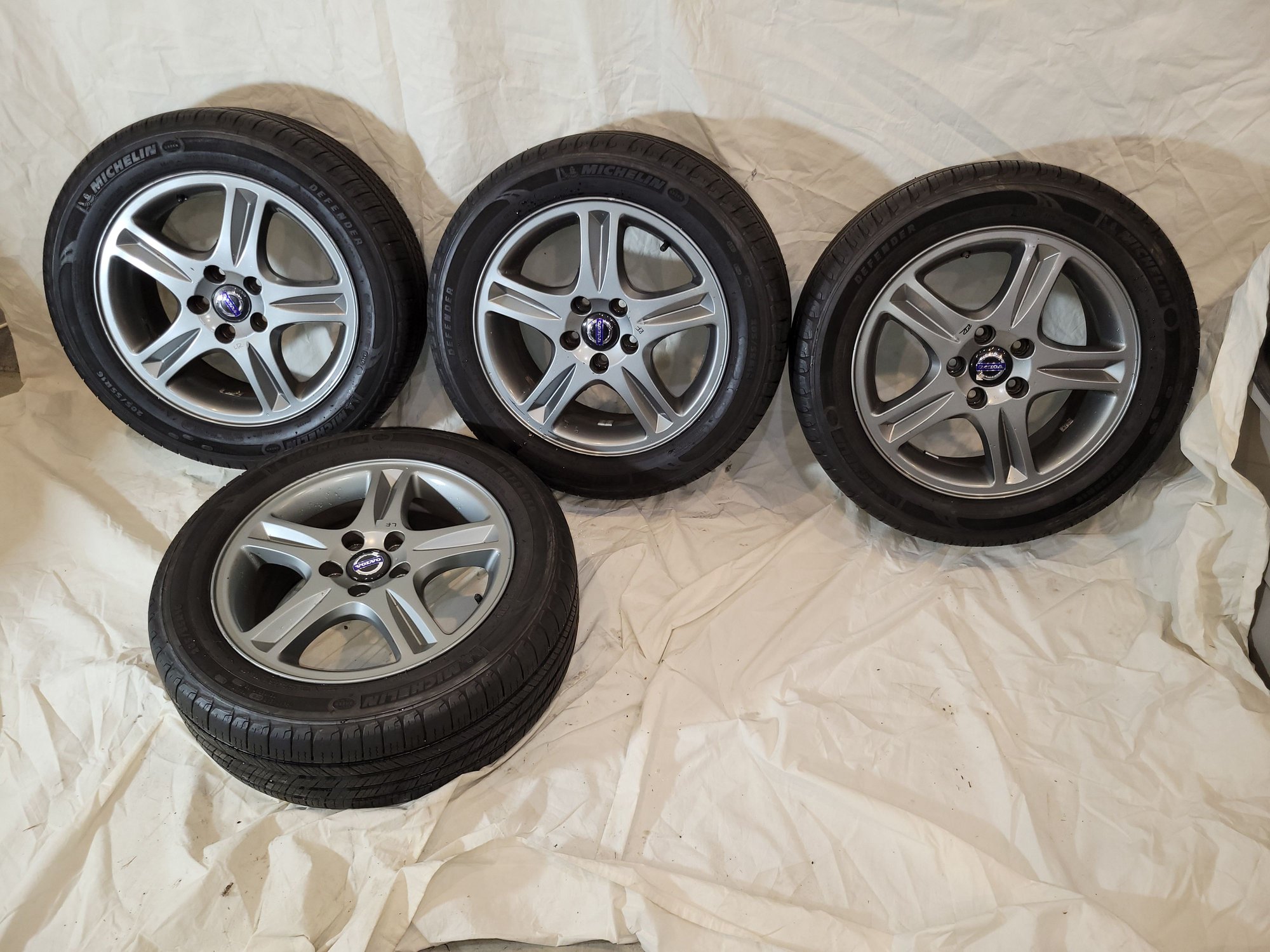 Wheels and Tires/Axles - Volvo V70R Solar 16” Alloy Wheels Big Brakes S V XC 70 205/55R16 - Used - 1998 to 2000 Volvo V70 - Beverly Hills, CA 90211, United States