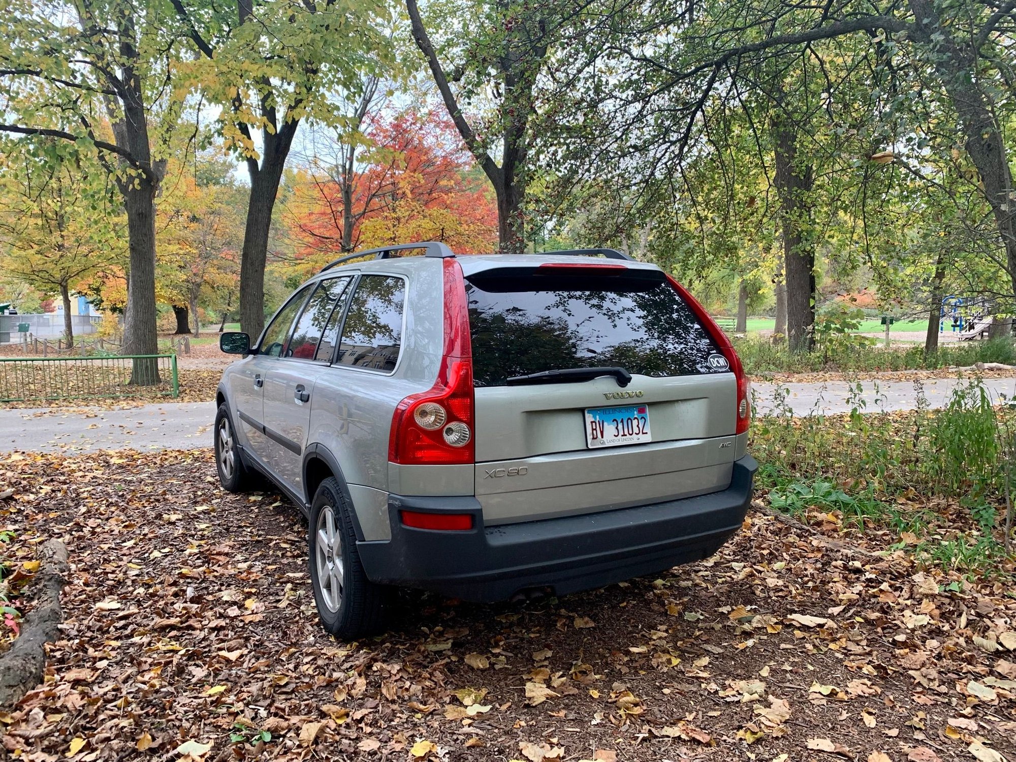 2005 Volvo XC90 - 2005 XC90 2.5T AWD 7 seats, well maintained - Used - VIN YV1CZ592951206921 - 187,000 Miles - 5 cyl - AWD - Automatic - Chicago, IL 60611, United States