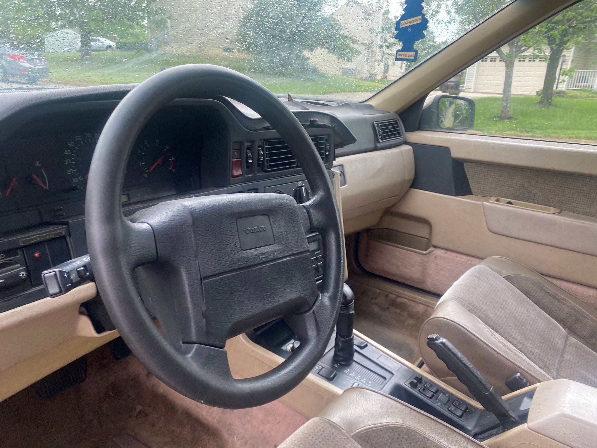 1993 Volvo 850 - 1993 Volvo 850 GLT - Used - VIN YVILS5502P2091858 - 122,872 Miles - 5 cyl - 2WD - Automatic - Sedan - Gold - Glenn Dale, MD 20706, United States