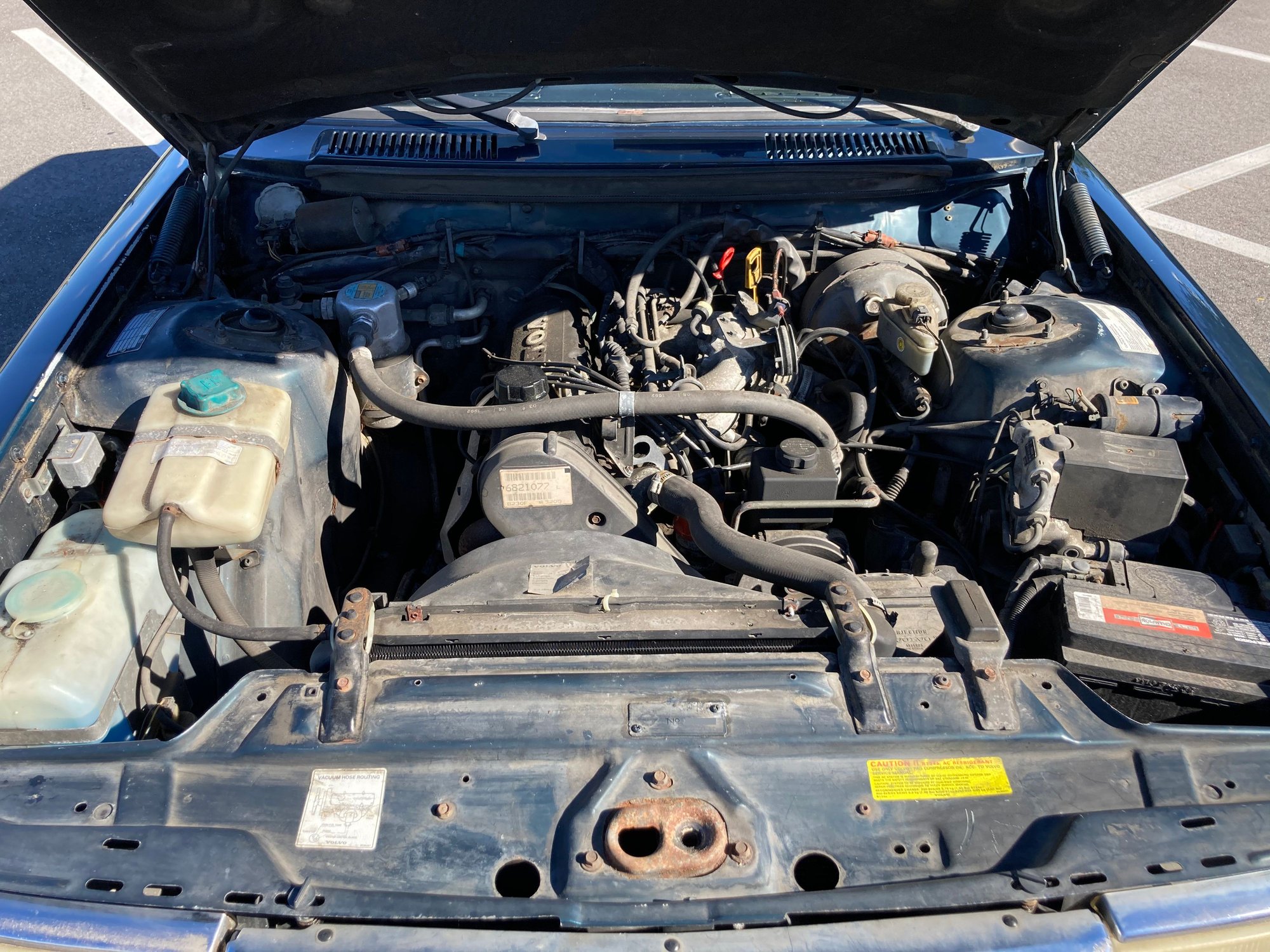 1993 Volvo 240 - 1993 Volvo 240 - Used - VIN YV1AS8804XXXXXXXX - 4 cyl - 2WD - Automatic - Sedan - Other - East Northport, NY 11731, United States
