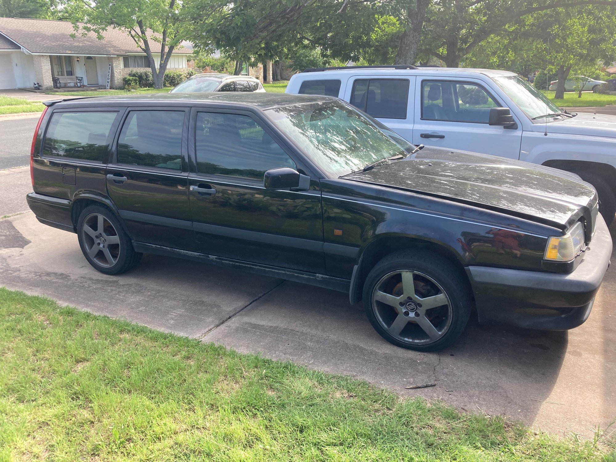 1995 Volvo 850 - *Rare* Volvo 850 T-5R (Needs work, OBO) - $1,000 (Austin) - Used - VIN YV1LW5811S2134507 - 278,533 Miles - 5 cyl - 2WD - Automatic - Wagon - Black - Austin, TX 78758, United States