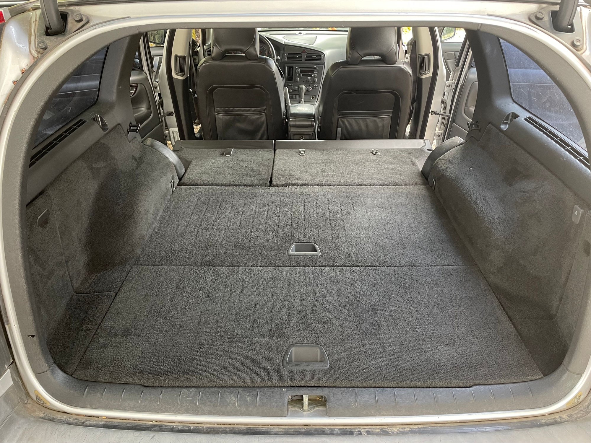 2001 Volvo V70 - 2001 volvo v70 t5 station wagon, new transmission, excellent condition - Used - Eugene, OR 97405, United States