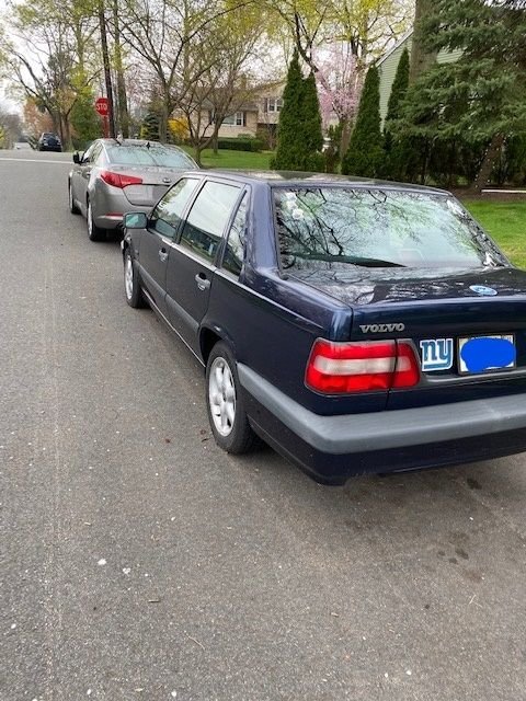 1997 Volvo 850 - If I only had a heart...This Baby needs a new engine to get back on the road. - Used - VIN YV1LS5644V1384004 - 110,000 Miles - 5 cyl - 2WD - Automatic - Sedan - Blue - River Edge, NJ 07661, United States