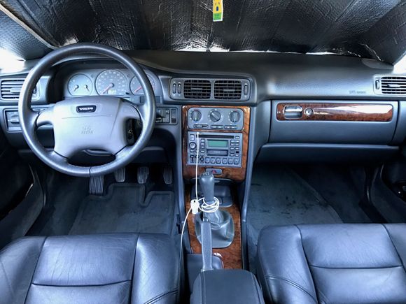 Clean interior! Only 110k miles in this photo