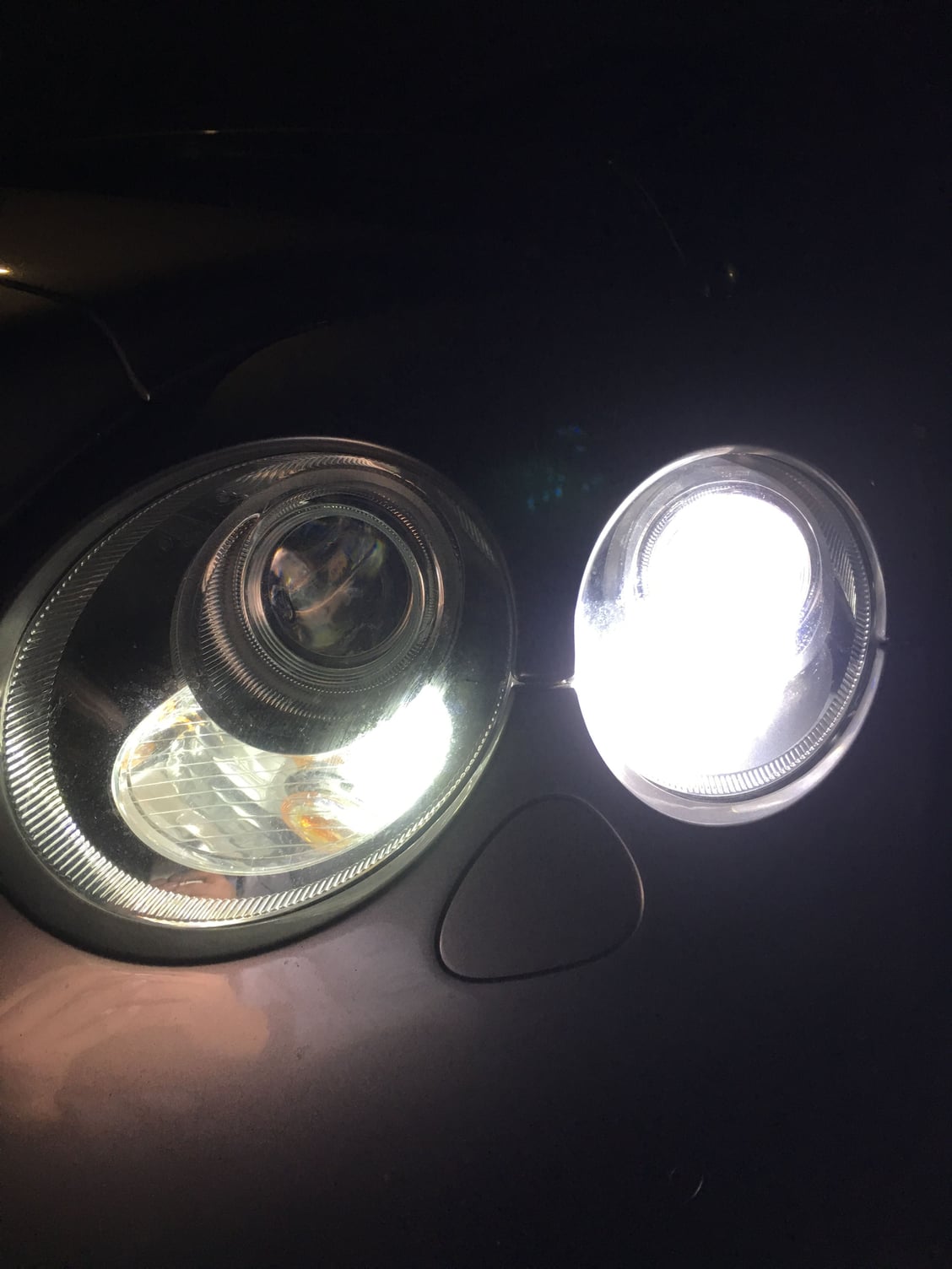 Anyone ever change this bulb? Seems impossible to reach, headlamp - Page 6  - 6SpeedOnline - Porsche Forum and Luxury Car Resource
