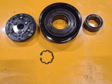 All cluch parts removed.