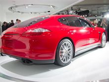 LA Auto 2011D1 243