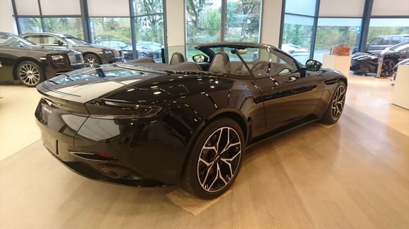 DB11 V8 Volante with softtop down