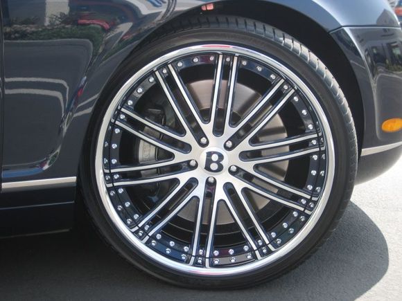 Bentley GTC with NUTEK 520 www.nutekwheels.com