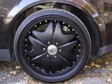 19&quot; GIOVANNA ARARAT rims with bridgestone run flats 225/35/19 on the front and 255/30/19 on the back