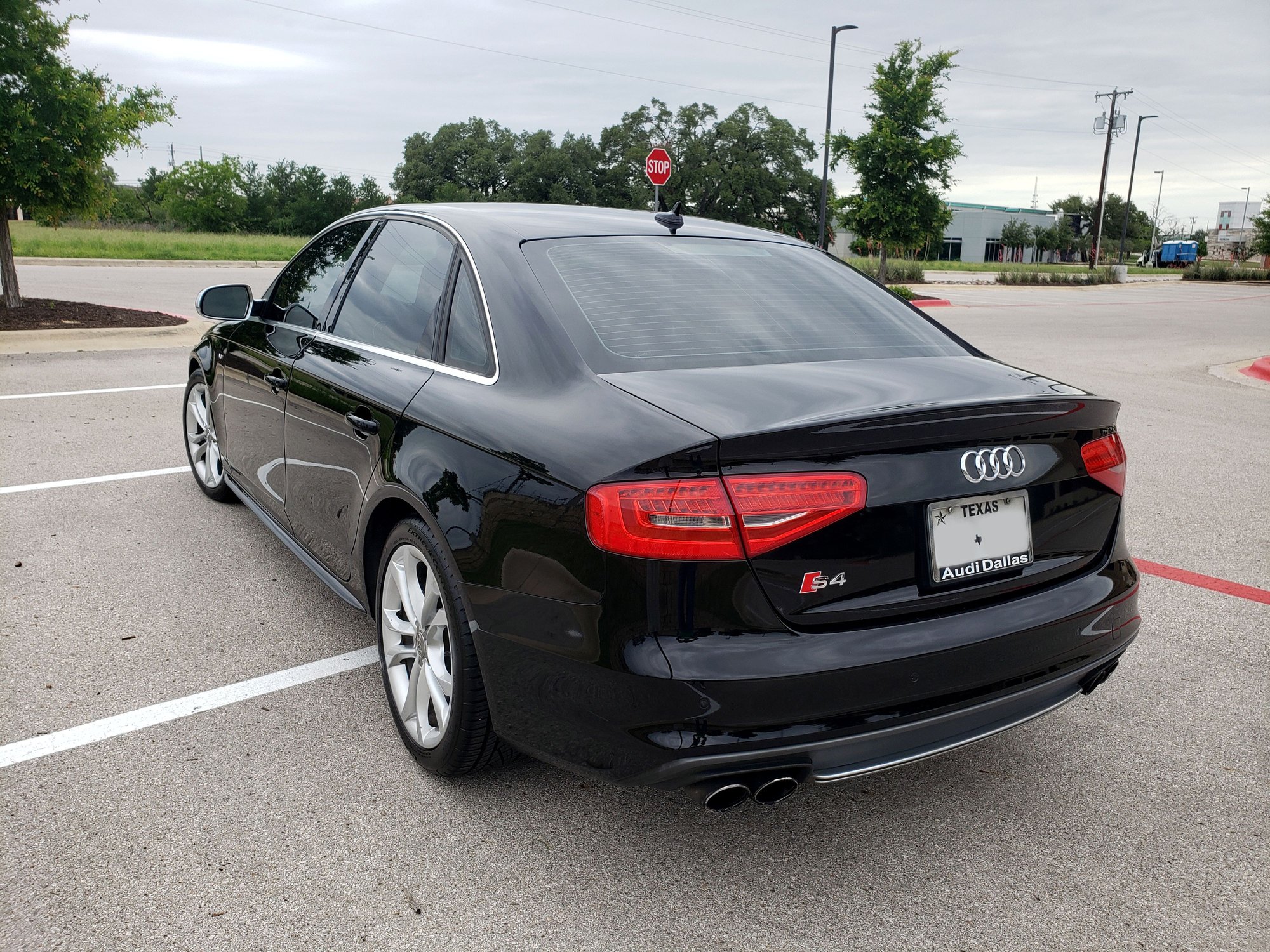 2013 Audi S4 - 2013 S4 Prestige superbly maintained and ready for you to drive away! - Used - VIN WAUKGAFL5DA243800 - 60,000 Miles - 6 cyl - AWD - Automatic - Sedan - Black - Round Rock, TX 78681, United States