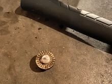 Bolt head 