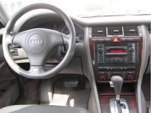 audi a8 sedan benzine zwart 007  15562780 Medium