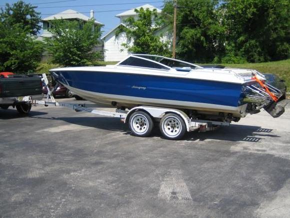 1988 Stingray 23'
350 c.i.d. Stroker Motor/ 750 Edelbrock Duel Feed carb
radical edelbrock cam
Air Flow Research Heads 
435HP est
Alpha One Drive
4" Thru-Hull Gil S.S. Exhaust

Top Speed of 72.7 mph G.P.S. confirmed

She will be missed