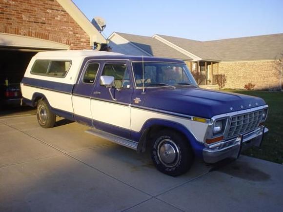 My 1978 Ford F150 XLT Ranger
I'm the second owner. 400 V8,C6 auto. AC,cruise,everything still works like new after 30 years!
