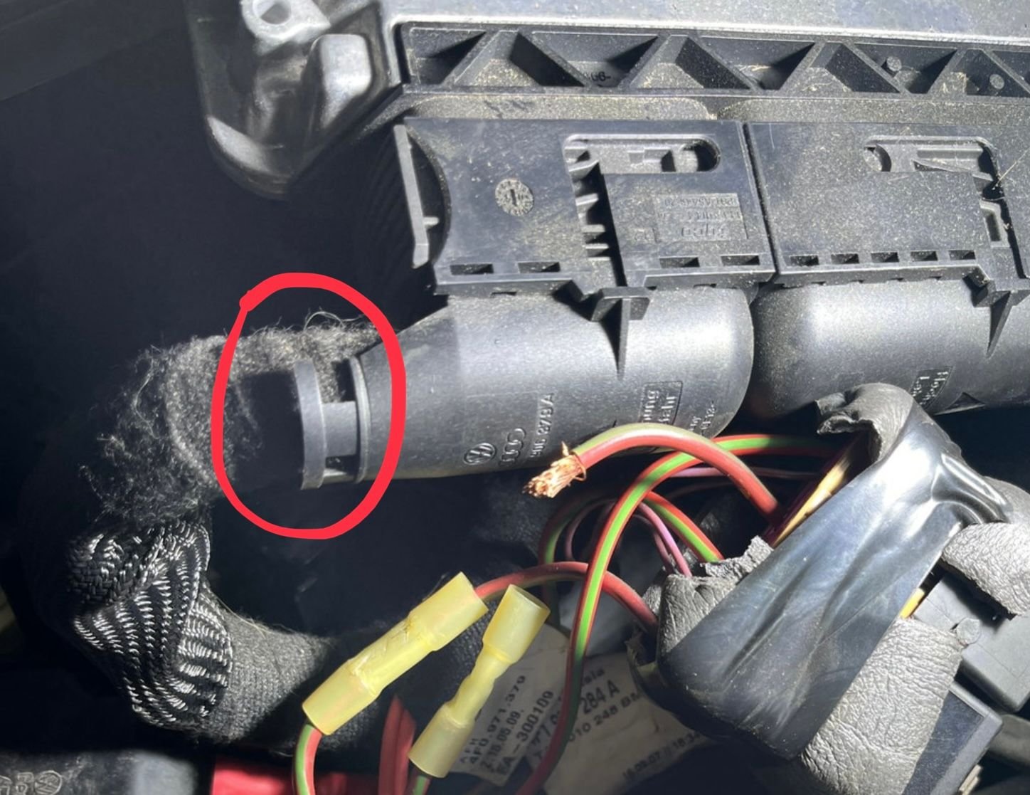 2008 A6 4.2 cooling fan staying on continuously after shut off Page 2