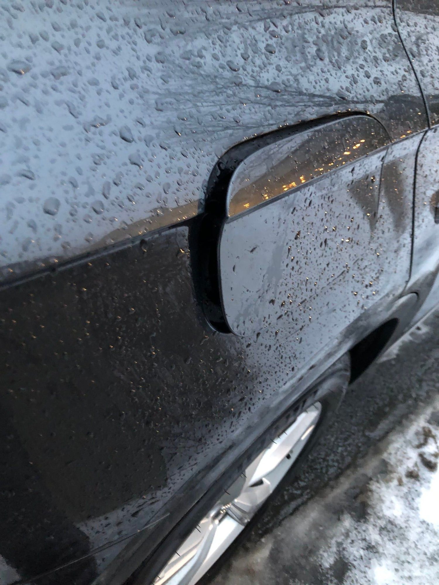 2018 Q5 fuel door won't close? AudiWorld Forums