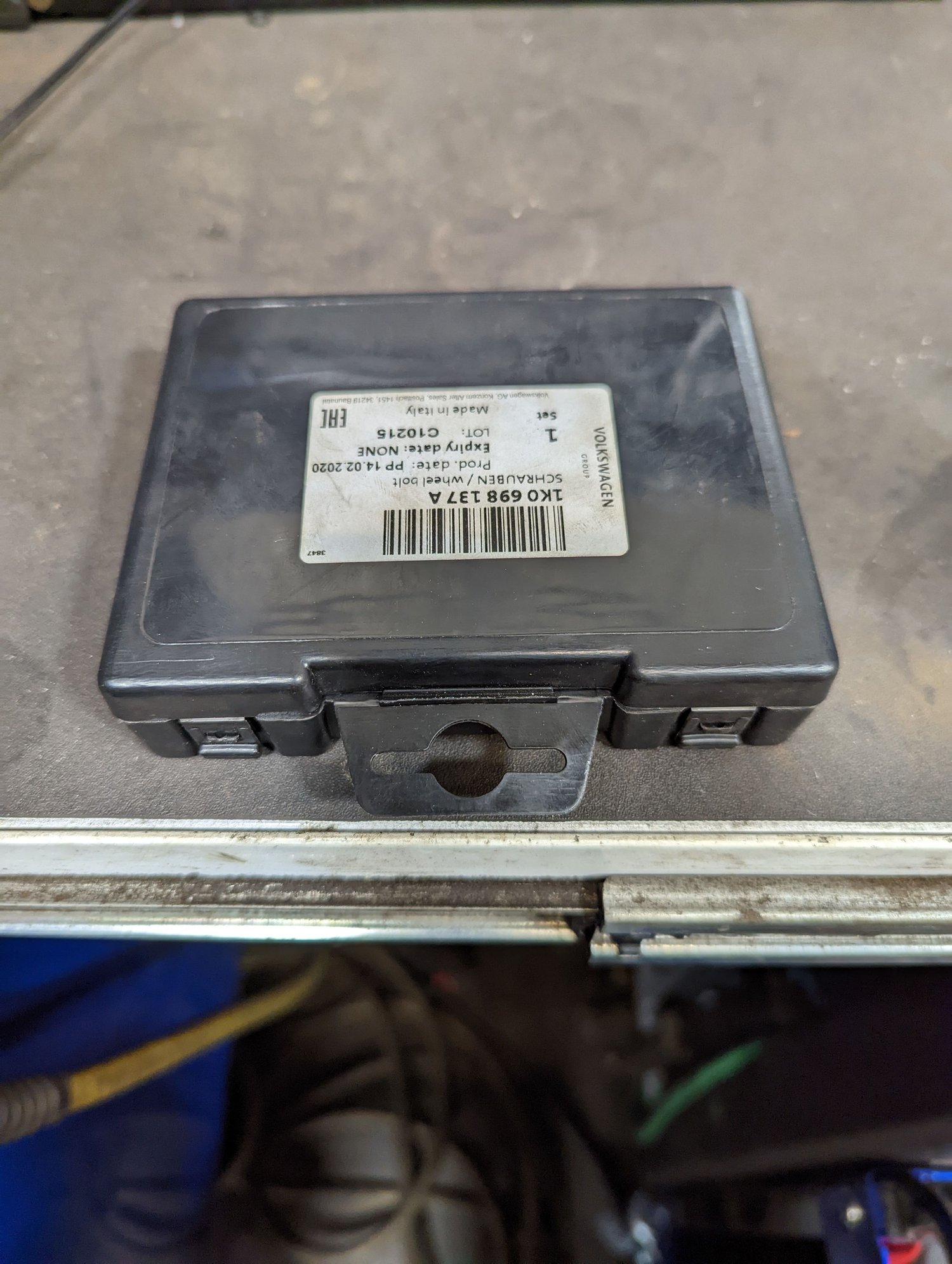 VW/ Audi wheel lock set(s) AudiWorld Forums