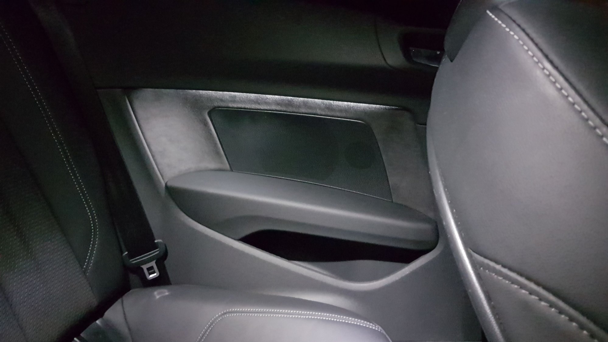 Rear panel ambient light issue A5 coupe AudiWorld Forums