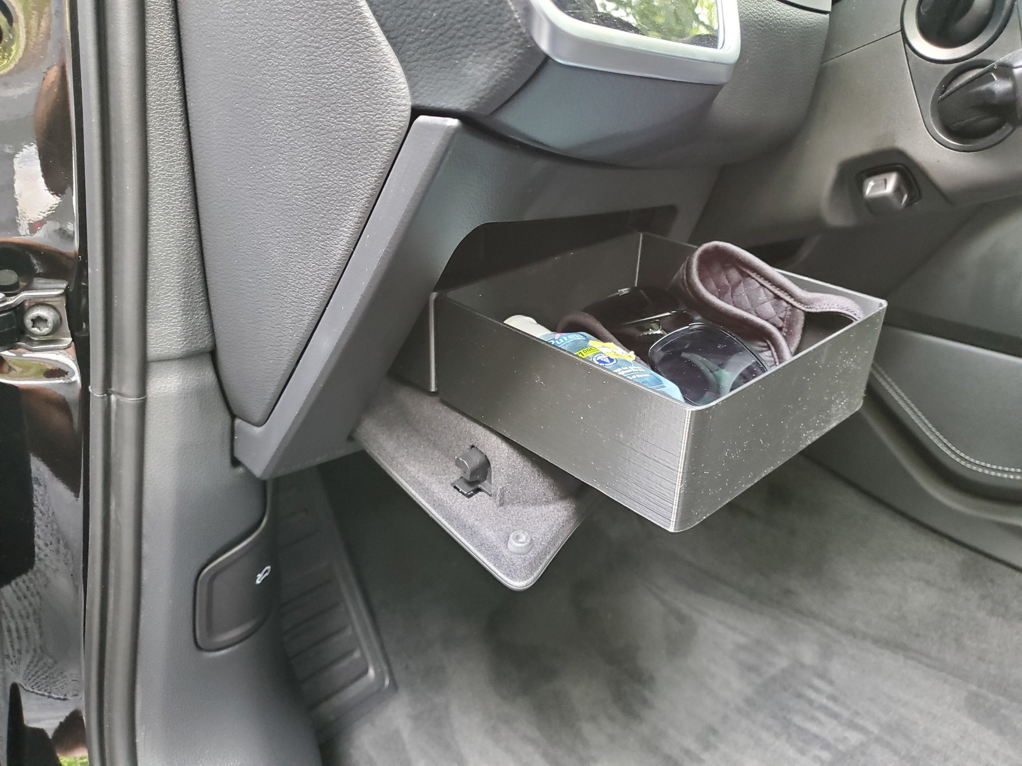 Useless Storage Space Made Useful AudiWorld Forums