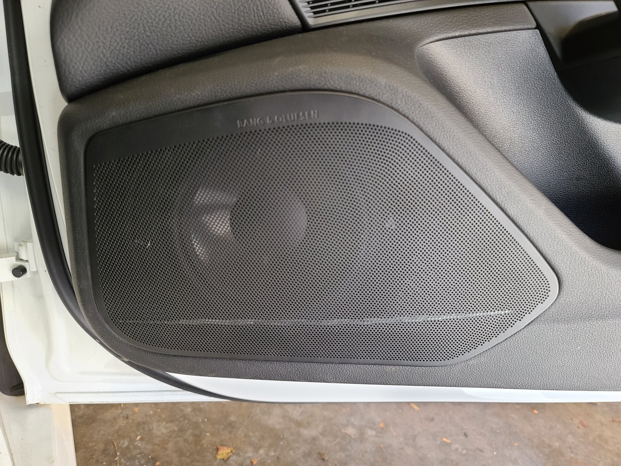 Complete guide of speakers in the B9 B&O system Page 35 AudiWorld