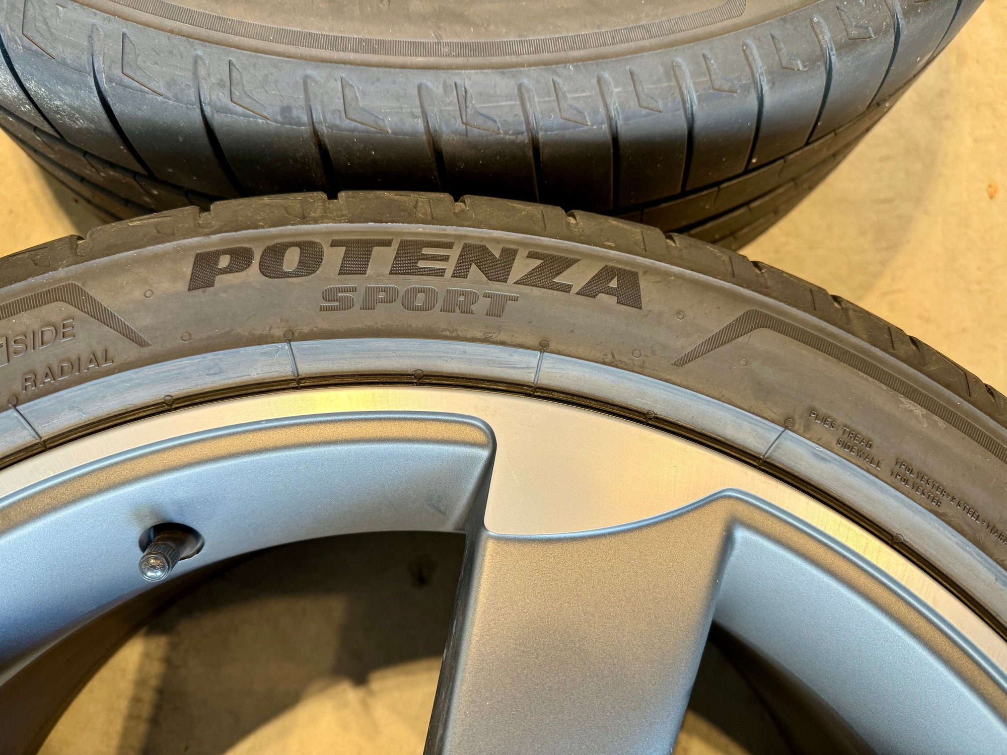 FS (4) 19x8.5 et25 Hartmann Rotor Reps with 255/40/19 Potenza Sport