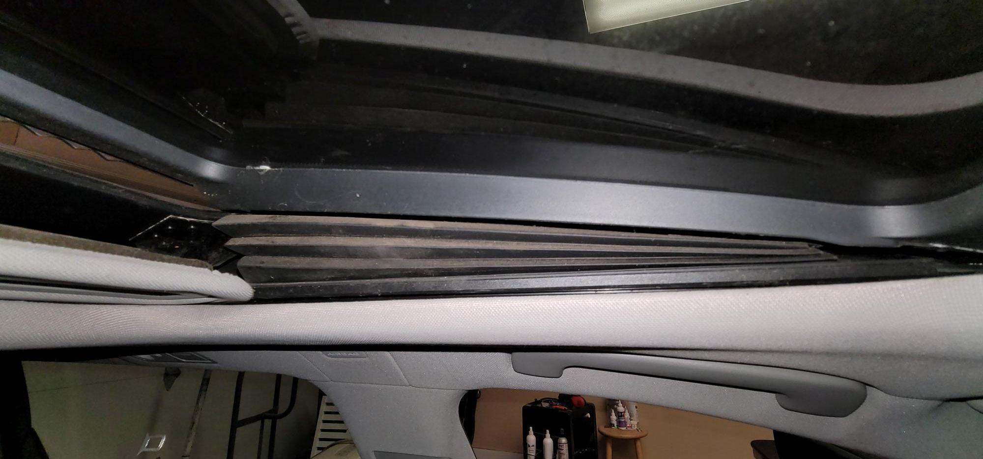 Sunroof jammed AudiWorld Forums