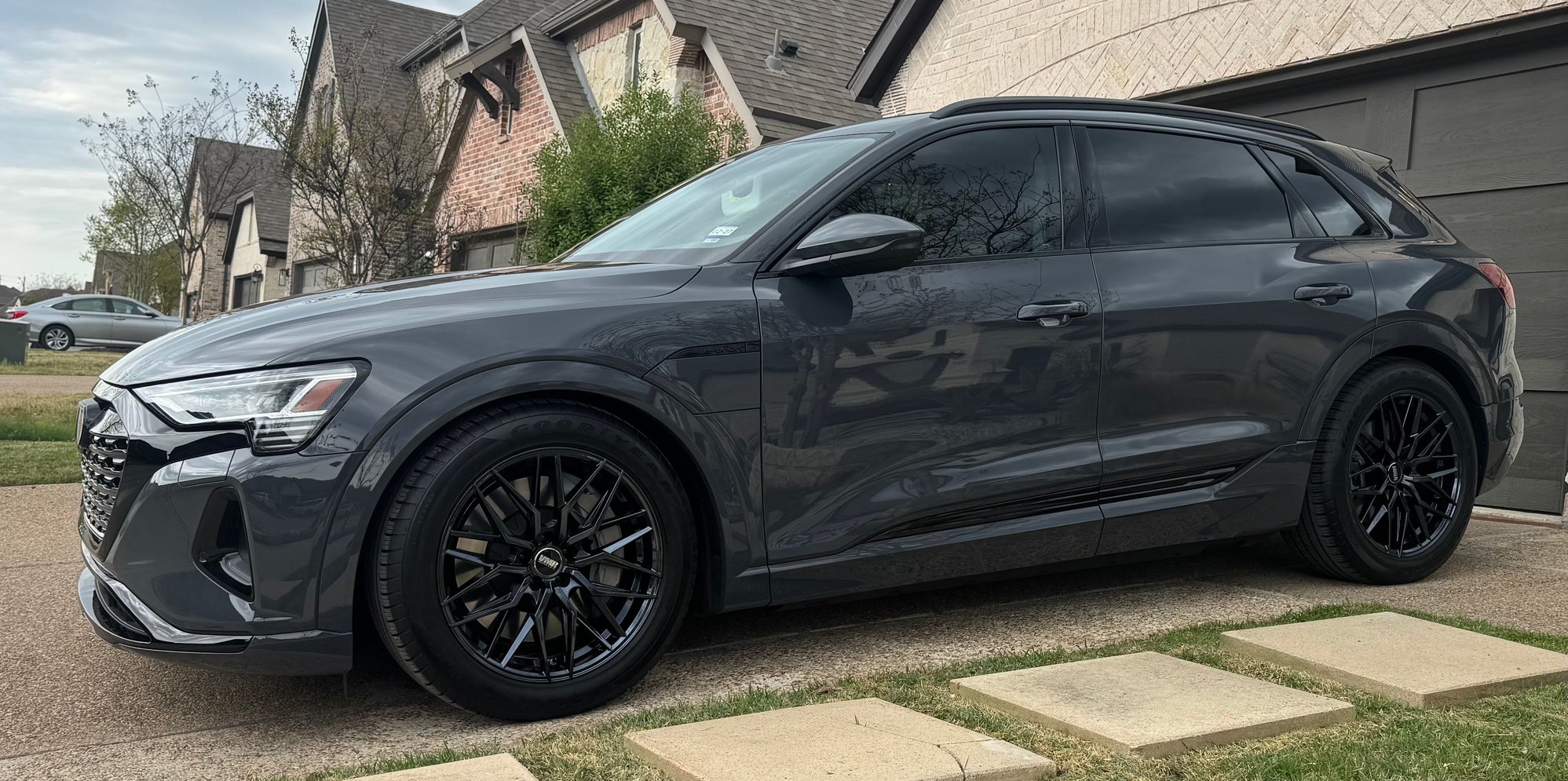Wheels and Tires/Axles - Q8 etron VMR 20” Wheels - Used - 2019 to 2025 Audi Q8 e-tron - Carrollton, TX 75010, United States