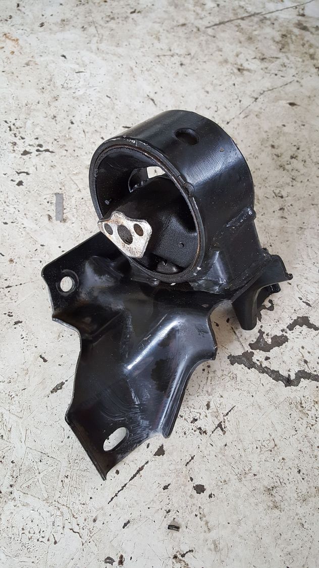 Engine mounts hard to find xj!!!! Jeep Cherokee Forum
