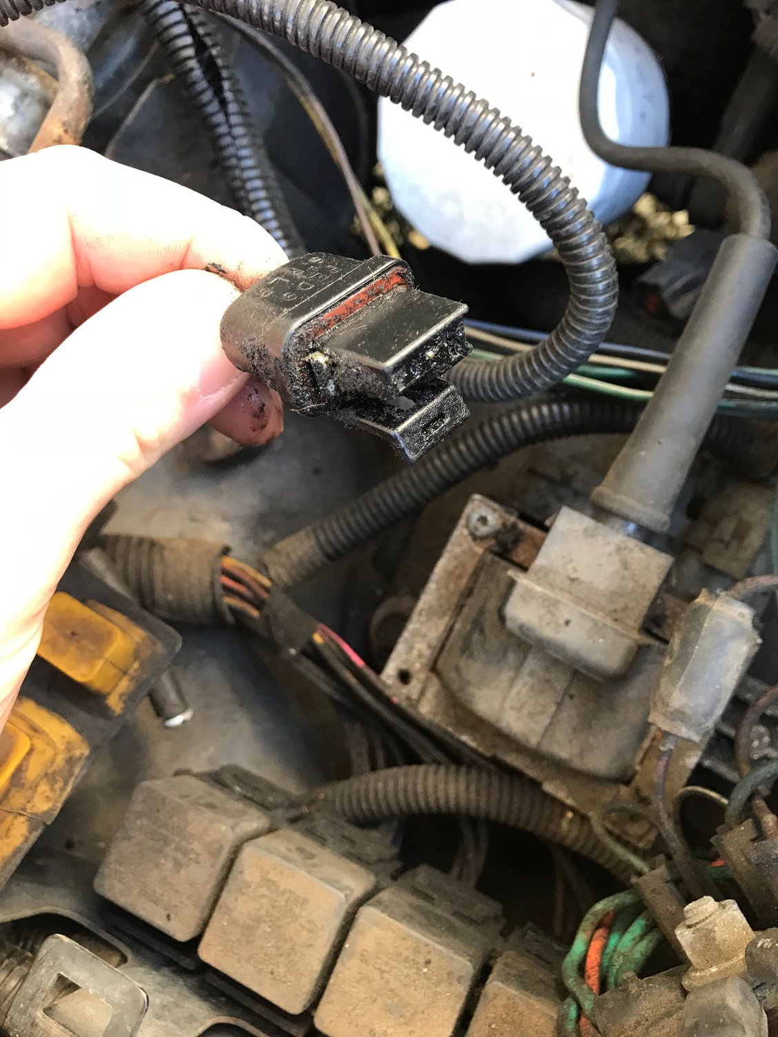 Help identifying wire harnesses - Jeep Cherokee Forum