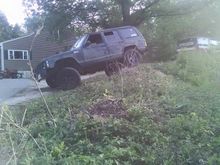 hide yo curbs, hide yo rocks, hide your stumps, hide yo loading ramps, cuz these Jeeps are tryina flex on everythang