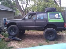jeeps change colers lol the new look