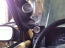 gauge pod and airbag gauge/switch finished
