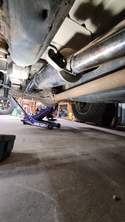 4" exhaust on ford