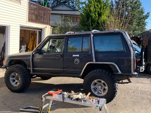 Then the upright to the top. It’ll line up with the cross bar.