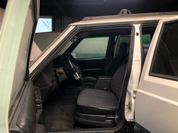 The interior is finally put together! 