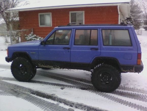 My jeep on 33x12.5x15's and painted stock jeep wheels. Soon to have soft 8's with the 33's.